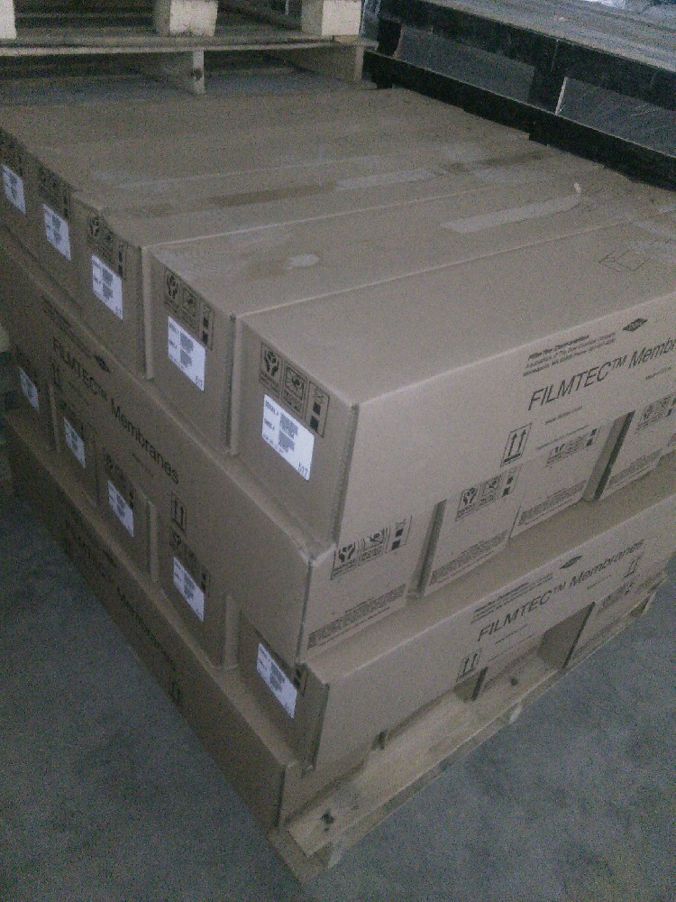 杜邦SFP-2880超濾膜干濕重量分別是多少？