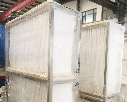 簾式超濾膜比浸沒(méi)式超濾膜更好用嗎？